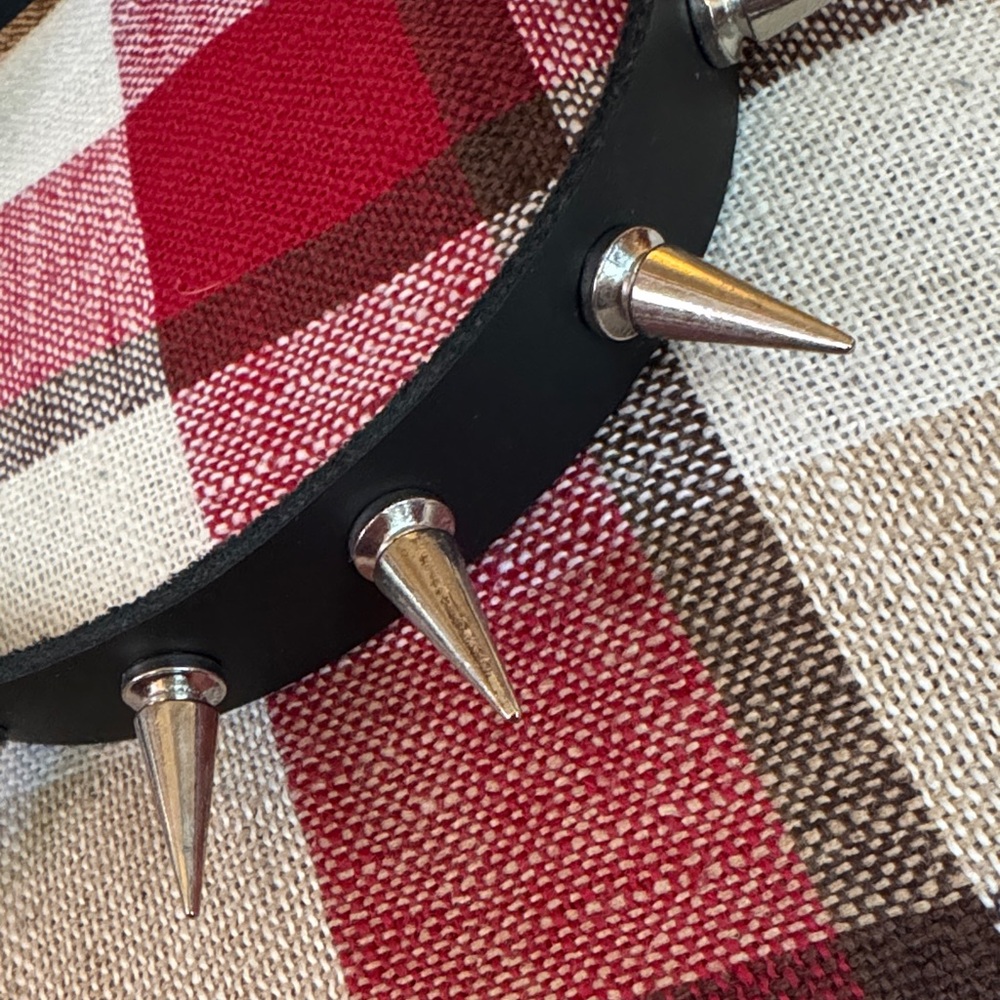AS SEEN ON DRAKE - Leather Punk Black Spiked Choker Collar - Brand New - Picture 3 of 6